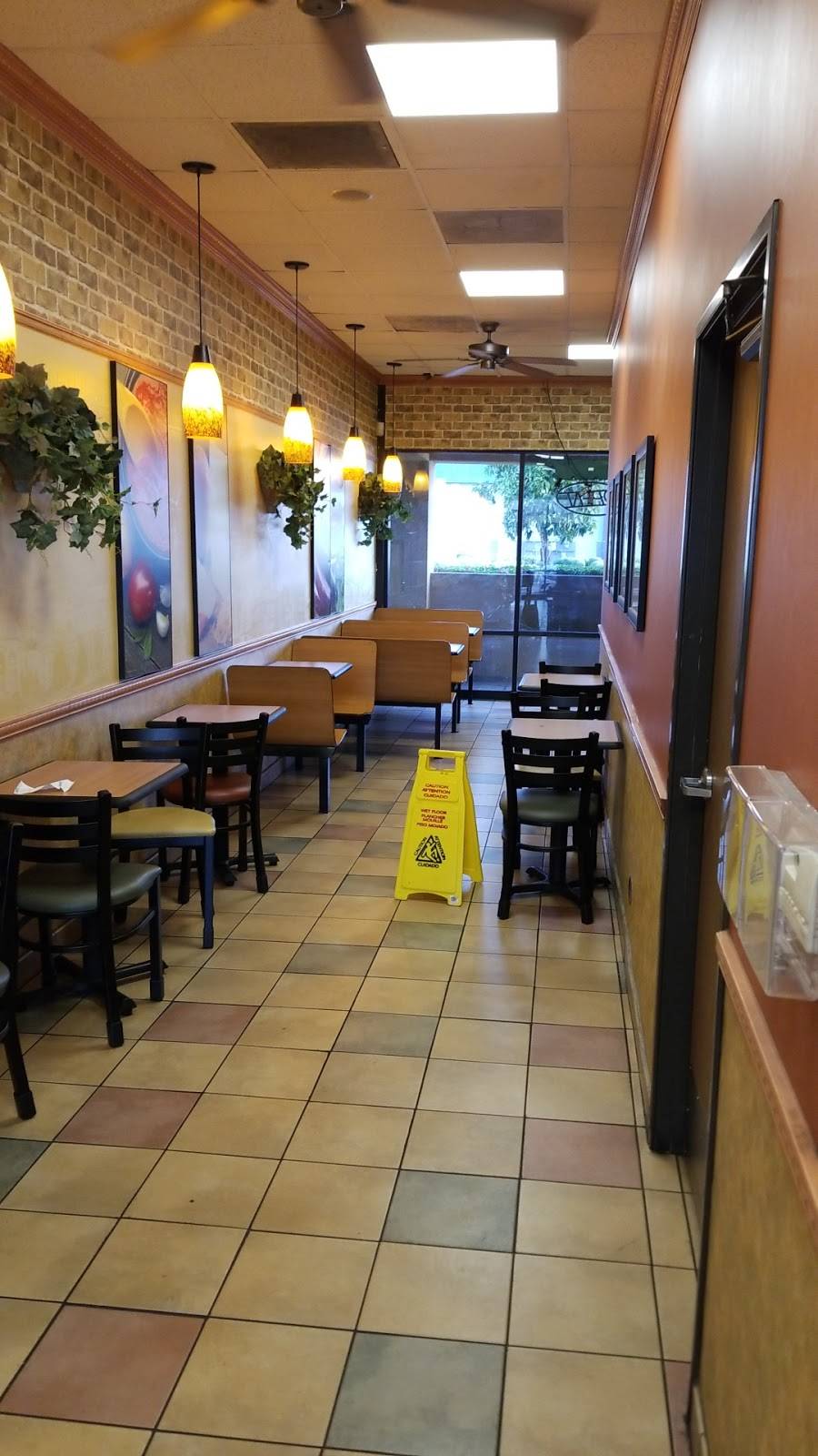 Subway Restaurants | restaurant | 5841 Firestone Blvd Ste D, South Gate, CA 90280, USA | 5629286166 OR +1 562-928-6166