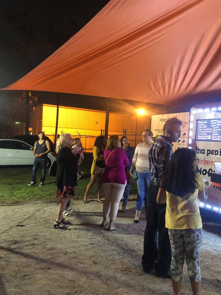 Arepitas Grill | restaurant | 2360 N Forsyth Rd, Orlando, FL 32807, USA | 4074961062 OR +1 407-496-1062