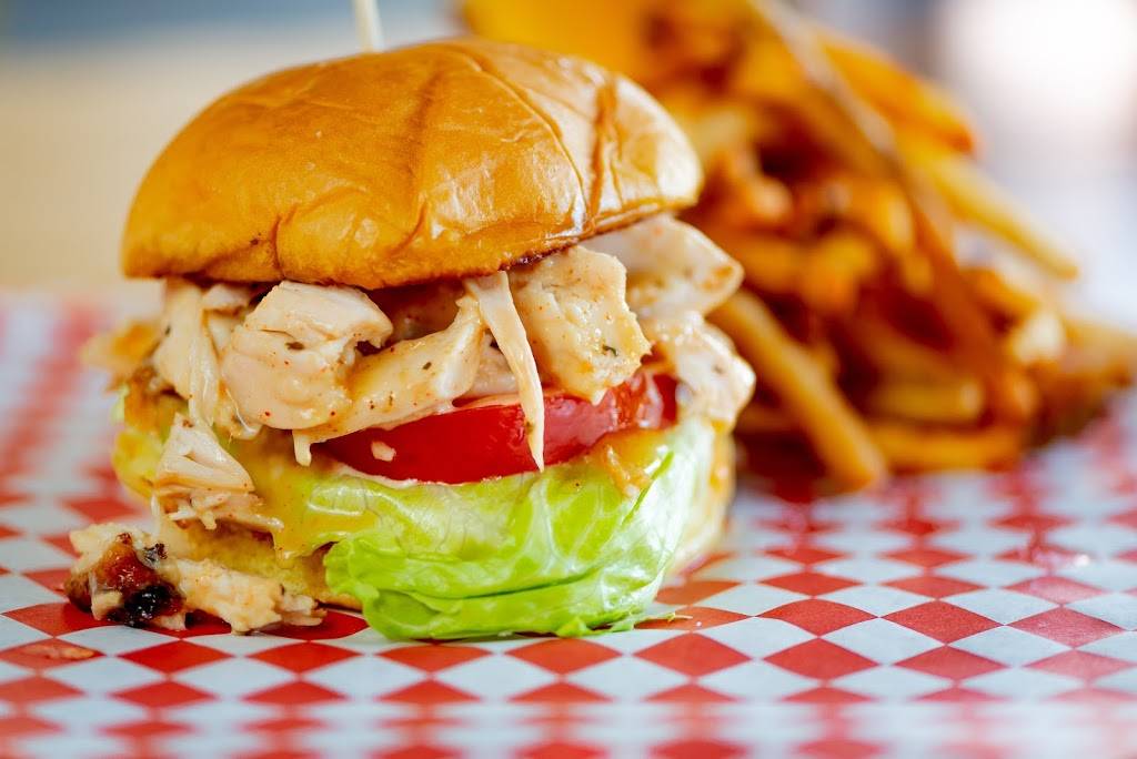 Waldos Chicken and Beer | restaurant | 1120 4th Ave N Suite 103, Nashville, TN 37208, USA | 6156103394 OR +1 615-610-3394