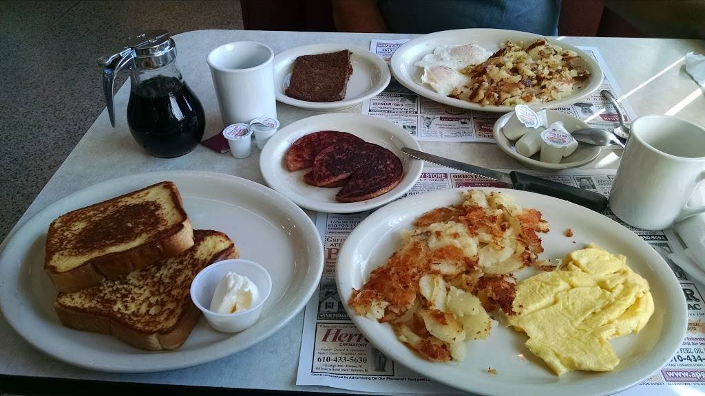 Hamilton Family Restaurant | restaurant | 2027 Hamilton St, Allentown, PA 18104, USA | 6104336452 OR +1 610-433-6452