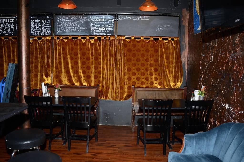 The Barrel Room | restaurant | 600 E Superior St, Duluth, MN 55802, USA | 2187237827 OR +1 218-723-7827