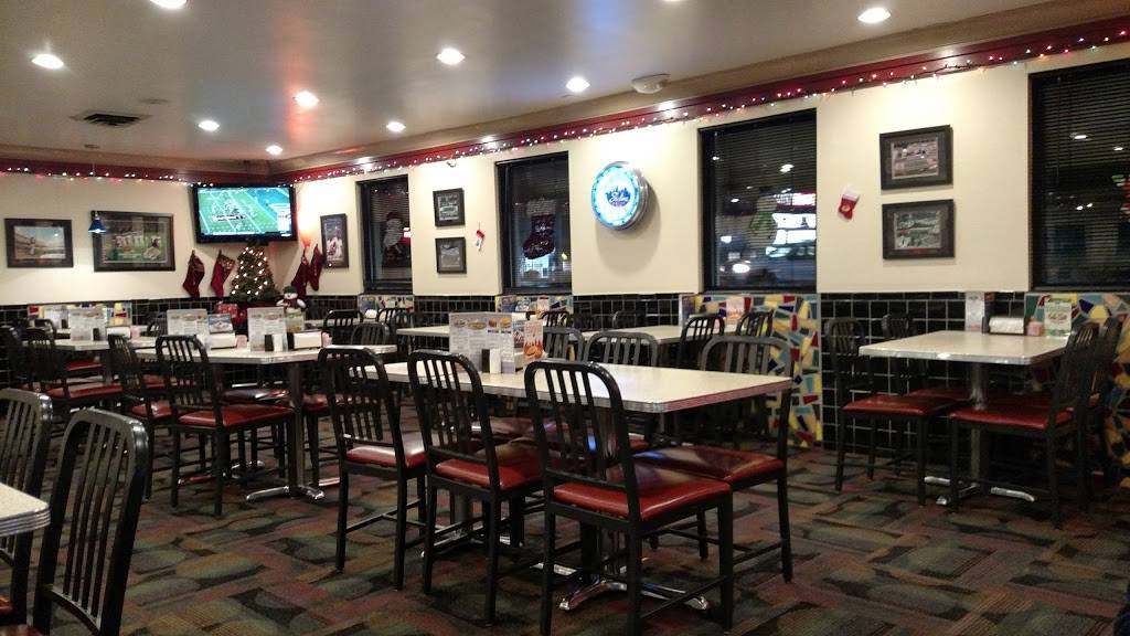 Skyline Chili | restaurant | 5444 N Bend Rd, Cincinnati, OH 45247, USA | 5136626664 OR +1 513-662-6664