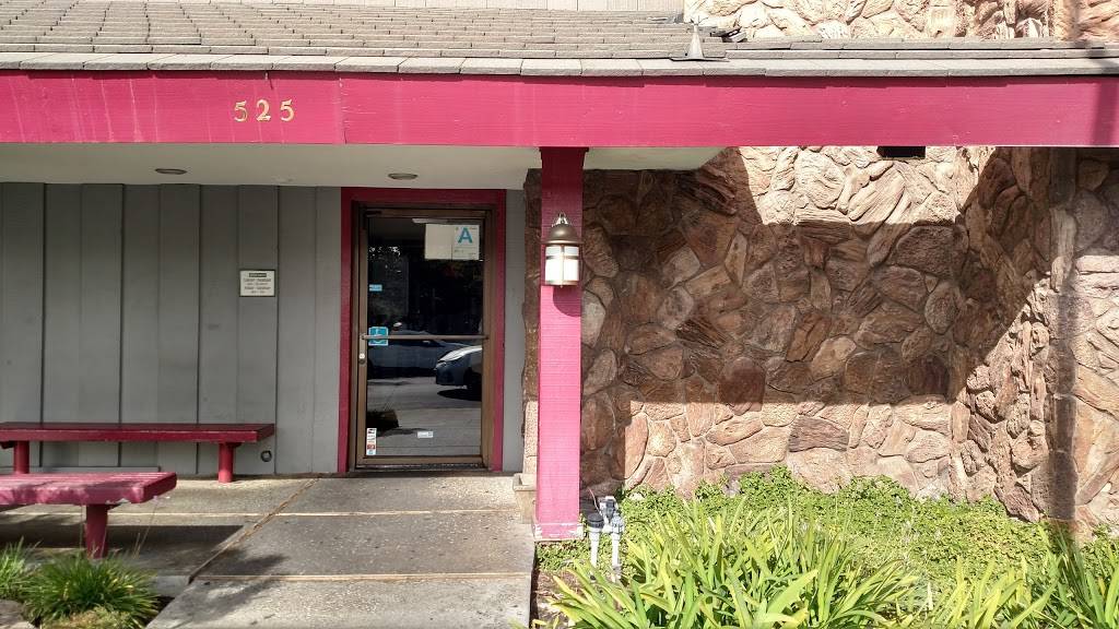 Grinder | restaurant | 525 W 28th St, Los Angeles, CA 90007, USA | 2137470782 OR +1 213-747-0782