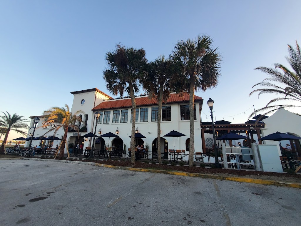 River & Fort Restaurant & Roof Top Lounge | restaurant | 12 Avenida Menendez, St. Augustine, FL 32084, USA | 9044818396 OR +1 904-481-8396