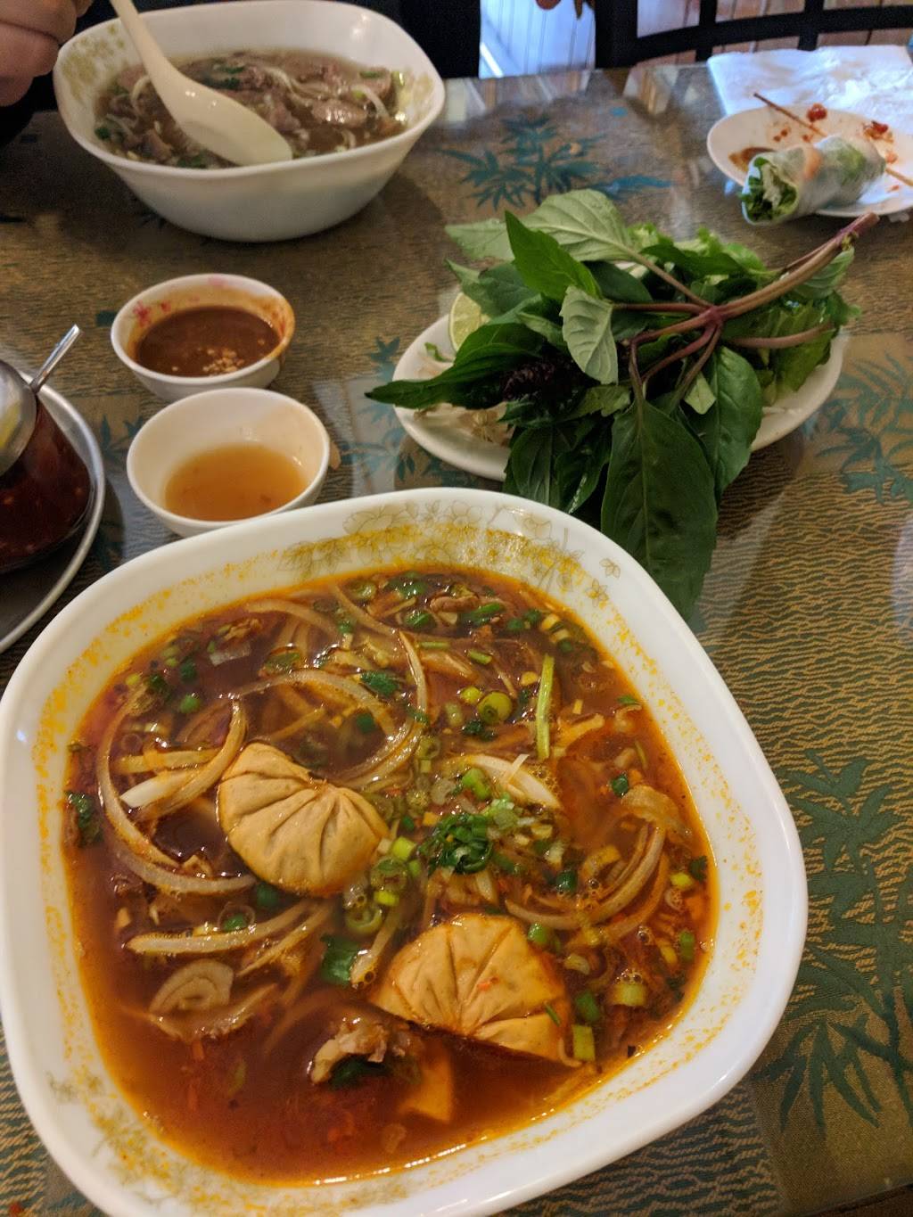 Hai Quynh Restaurant | restaurant | 324 7th St, Rockford, IL 61104, USA | 8159645353 OR +1 815-964-5353