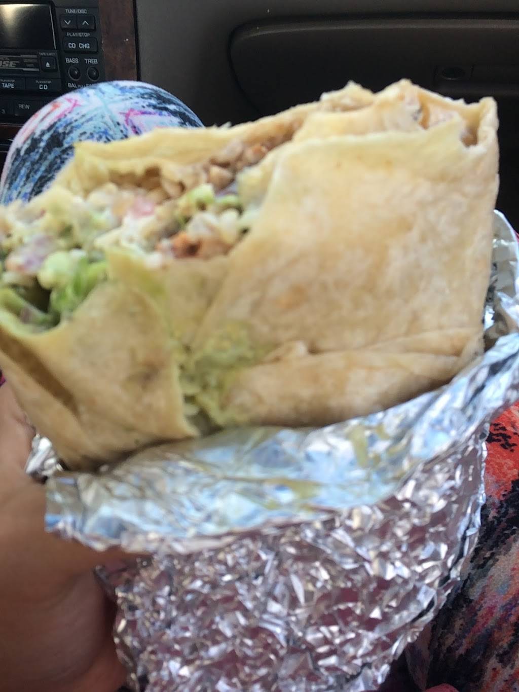 Chipotle Mexican Grill | restaurant | 2303 White Bear Ave, N Ste H, Maplewood, MN 55109, USA | 6517772155 OR +1 651-777-2155