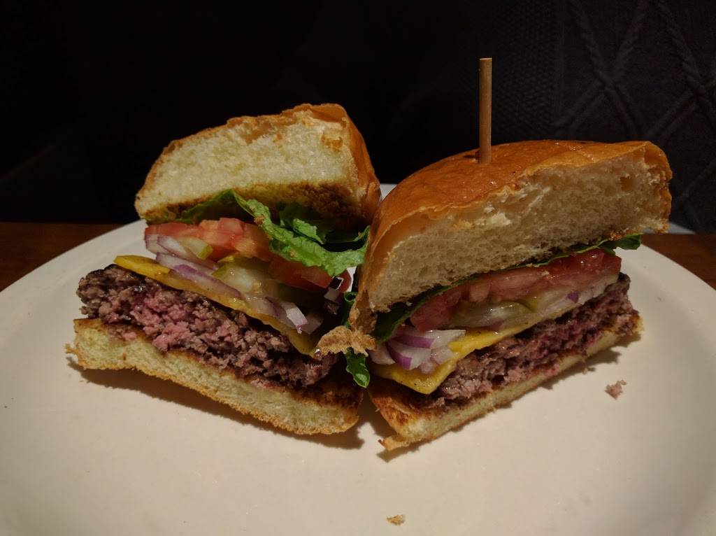 J. Alexanders | restaurant | 2800 W Big Beaver Rd, Troy, MI 48084, USA | 2488168379 OR +1 248-816-8379