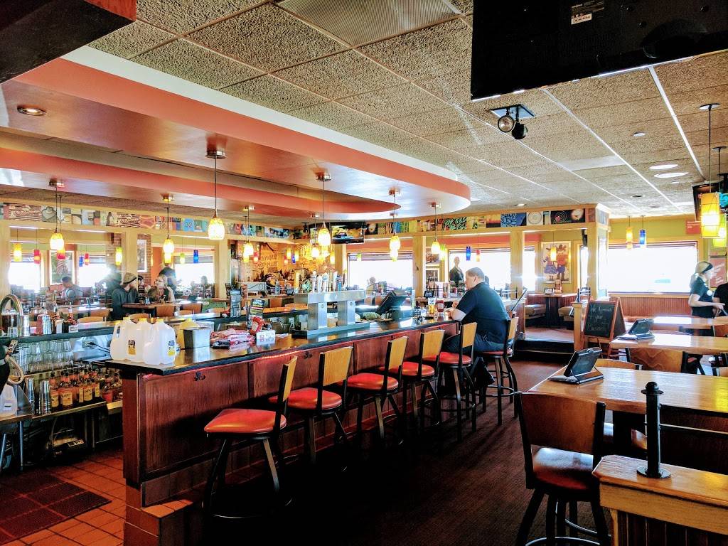 Applebees Grill + Bar | restaurant | 690 W Bridge St, Owatonna, MN 55060, USA | 5074510006 OR +1 507-451-0006