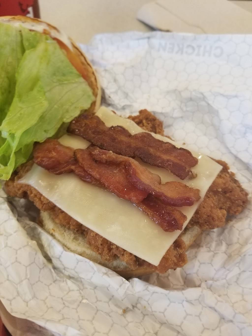 Wendys | restaurant | 31 Towne Center Dr, West Leechburg, PA 15656, USA | 7248458412 OR +1 724-845-8412