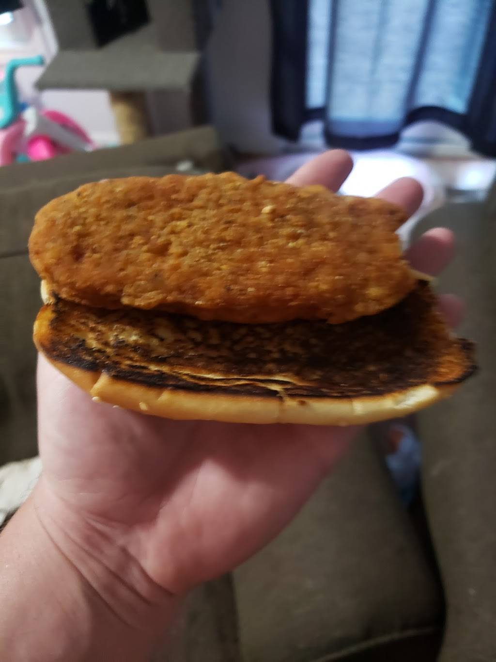 Burger King | restaurant | 200 Silvercreek Pkwy N, Guelph, ON N1H 7P7, Canada | 5197638281 OR +1 519-763-8281