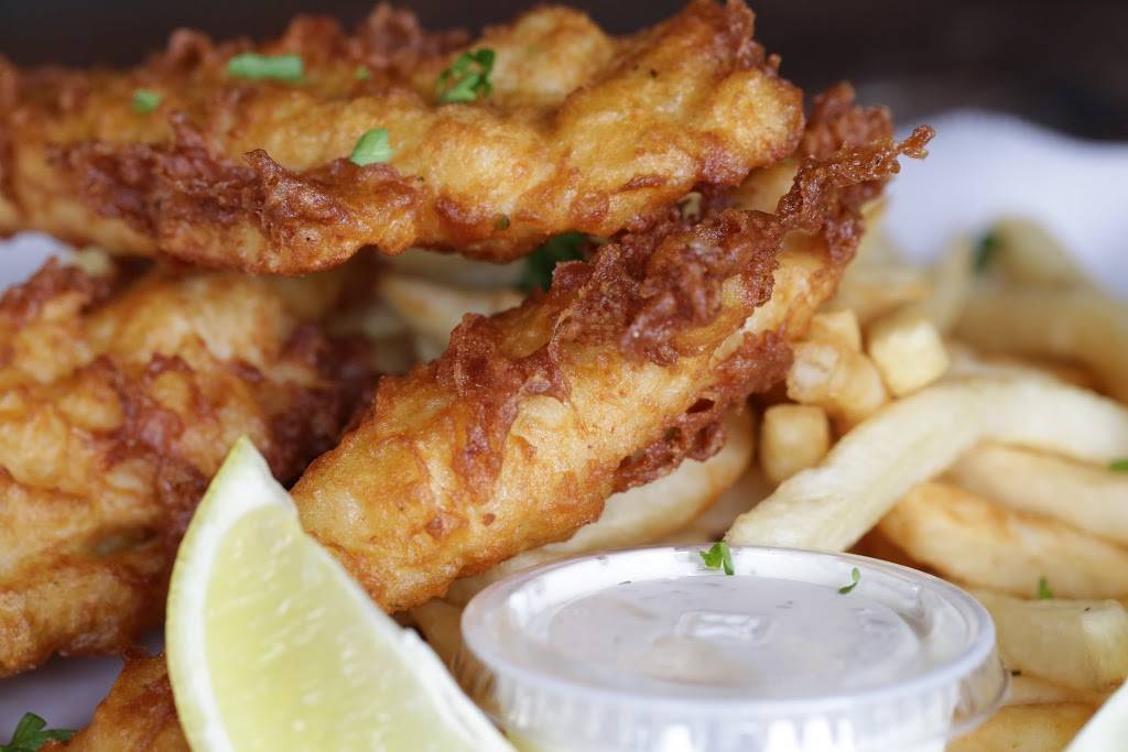 Railroad Fish & Chips | restaurant | 1100 Front St, Sacramento, CA 95814, USA | 9164437300 OR +1 916-443-7300