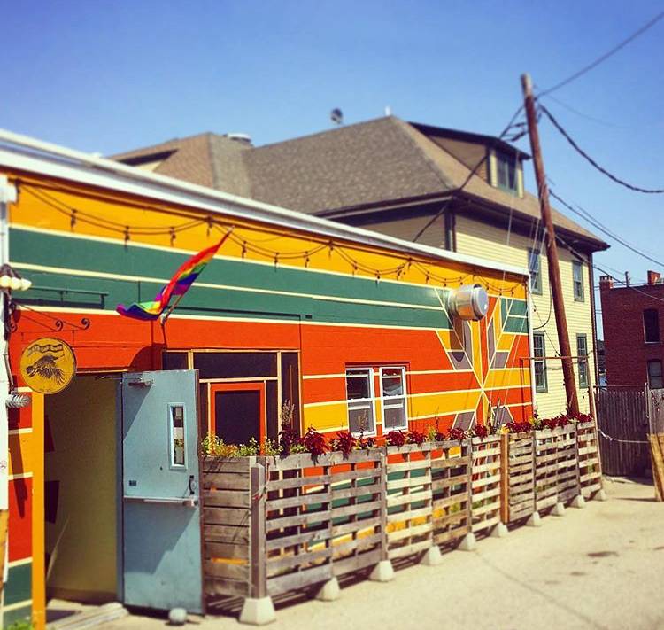 Earth Eagle Brewings | restaurant | 165 High St, Portsmouth, NH 03801, USA | 6035022244 OR +1 603-502-2244