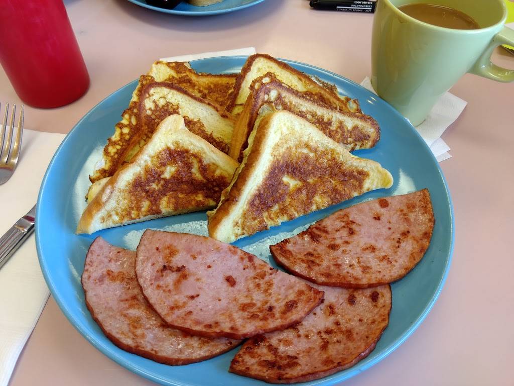 The Breakfast Club | restaurant | 6048 ON-9, Schomberg, ON L0G 1T0, Canada | 9059392582 OR +1 905-939-2582