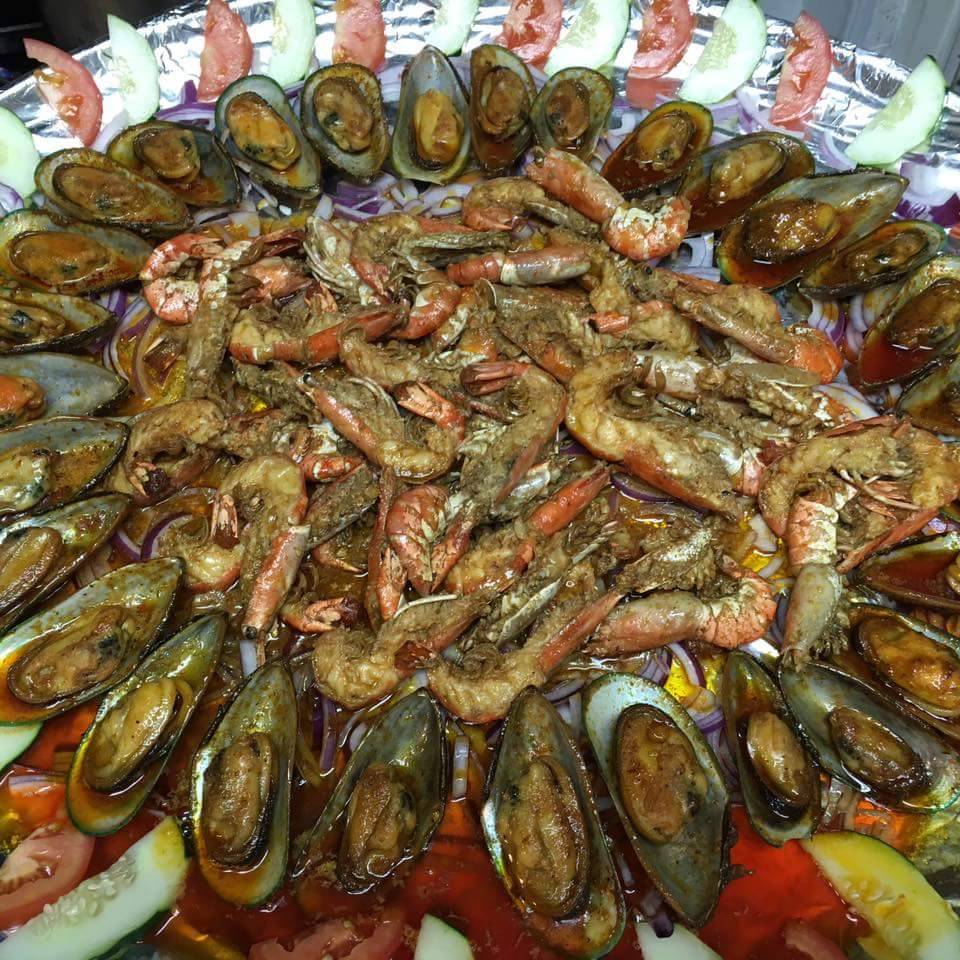 Playas Nayaritas | restaurant | 6000 W Grand Ave, Chicago, IL 60639, USA | 7738874473 OR +1 773-887-4473