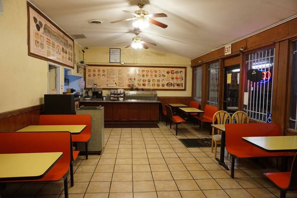 Jilbertos Taco Shop | restaurant | 15265 CA-76, Pauma Valley, CA 92061, USA | 7607423683 OR +1 760-742-3683