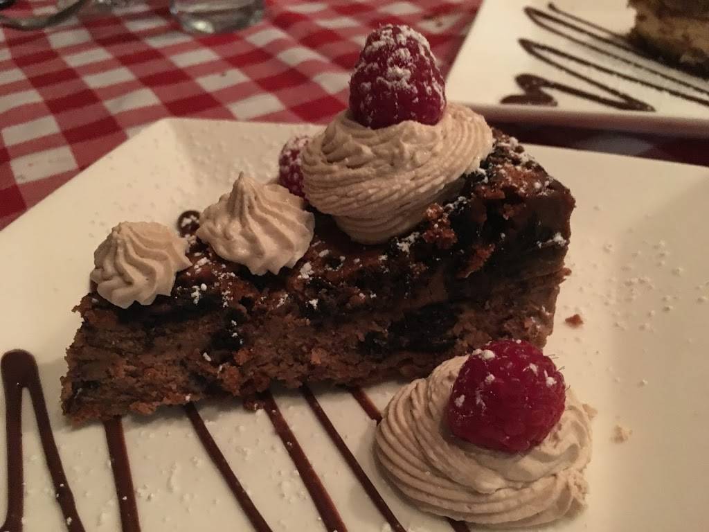 Pazzo Pomodoro - Vienna | restaurant | 118 Branch Rd SE, Vienna, VA 22180, USA | 7032817777 OR +1 703-281-7777