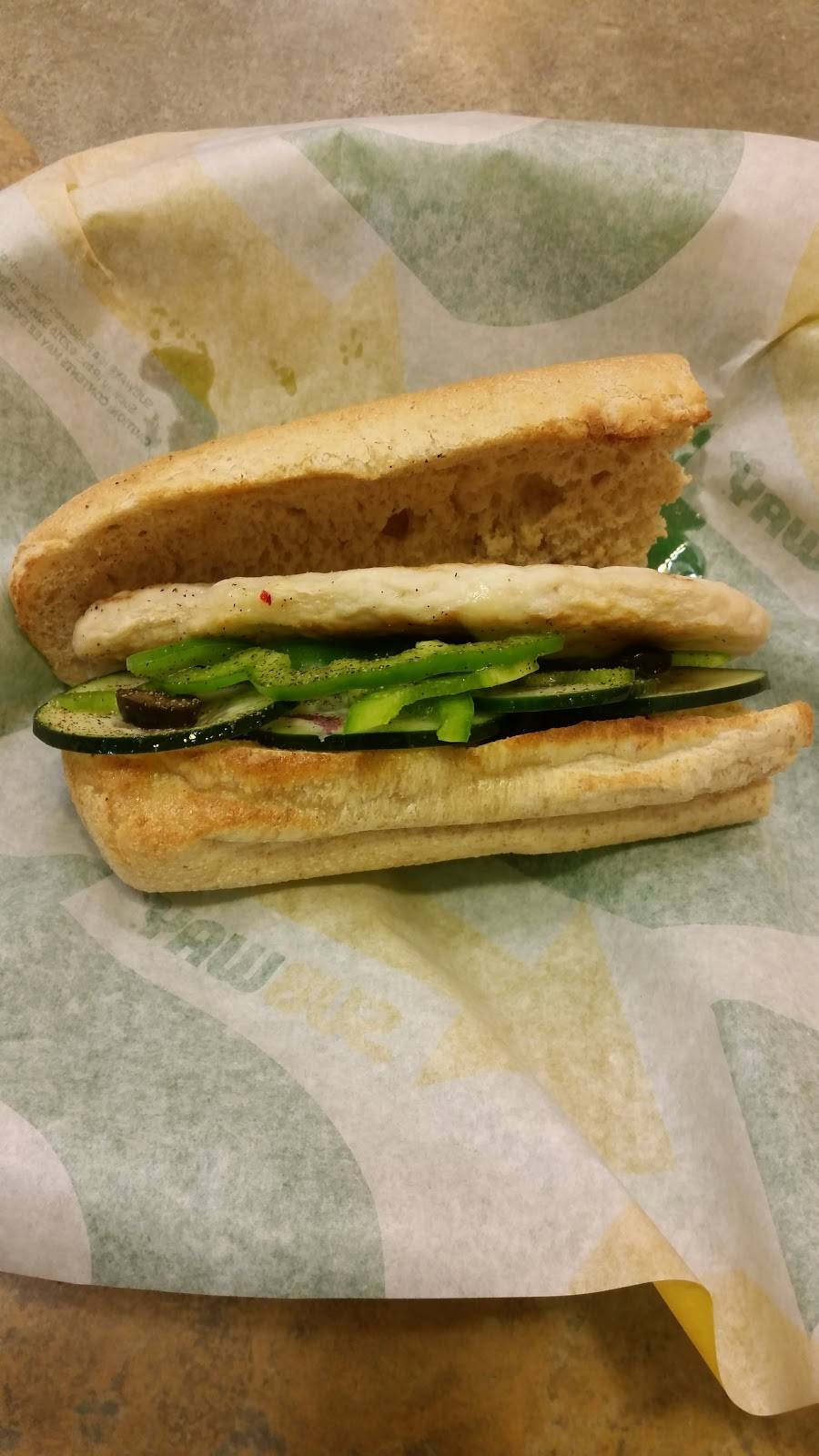 Subway Restaurants | restaurant | 2835 N 16th St Suite 5, Phoenix, AZ 85006, USA | 6022302862 OR +1 602-230-2862