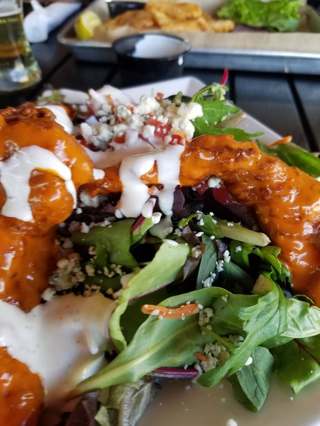 The Brass Tap | restaurant | 895 Wiggins Pass Rd, Naples, FL 34110, USA | 2396316397 OR +1 239-631-6397