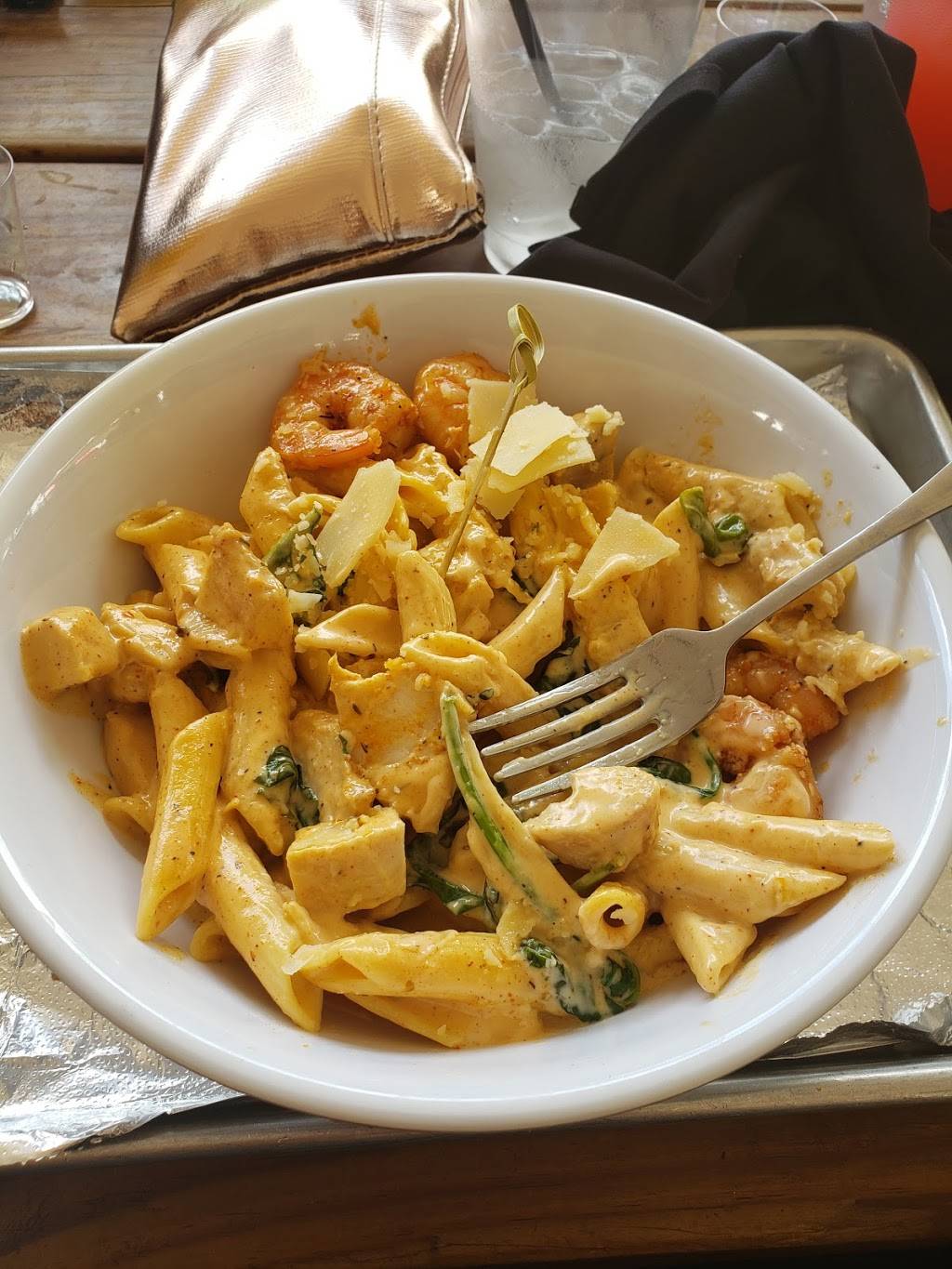 Turkey Leg Hut | restaurant | 4830 Almeda Rd suite a/b, Houston, TX 77004, USA | 8327870770 OR +1 832-787-0770