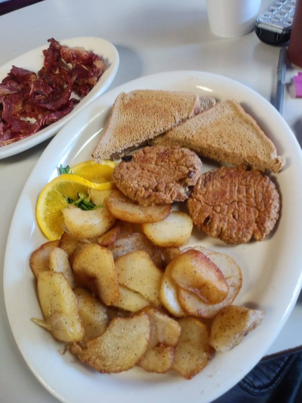 Jefferson Cafe & Food Market | restaurant | 88 Maple Ave, Montclair, NJ 07042, USA | 9737442106 OR +1 973-744-2106