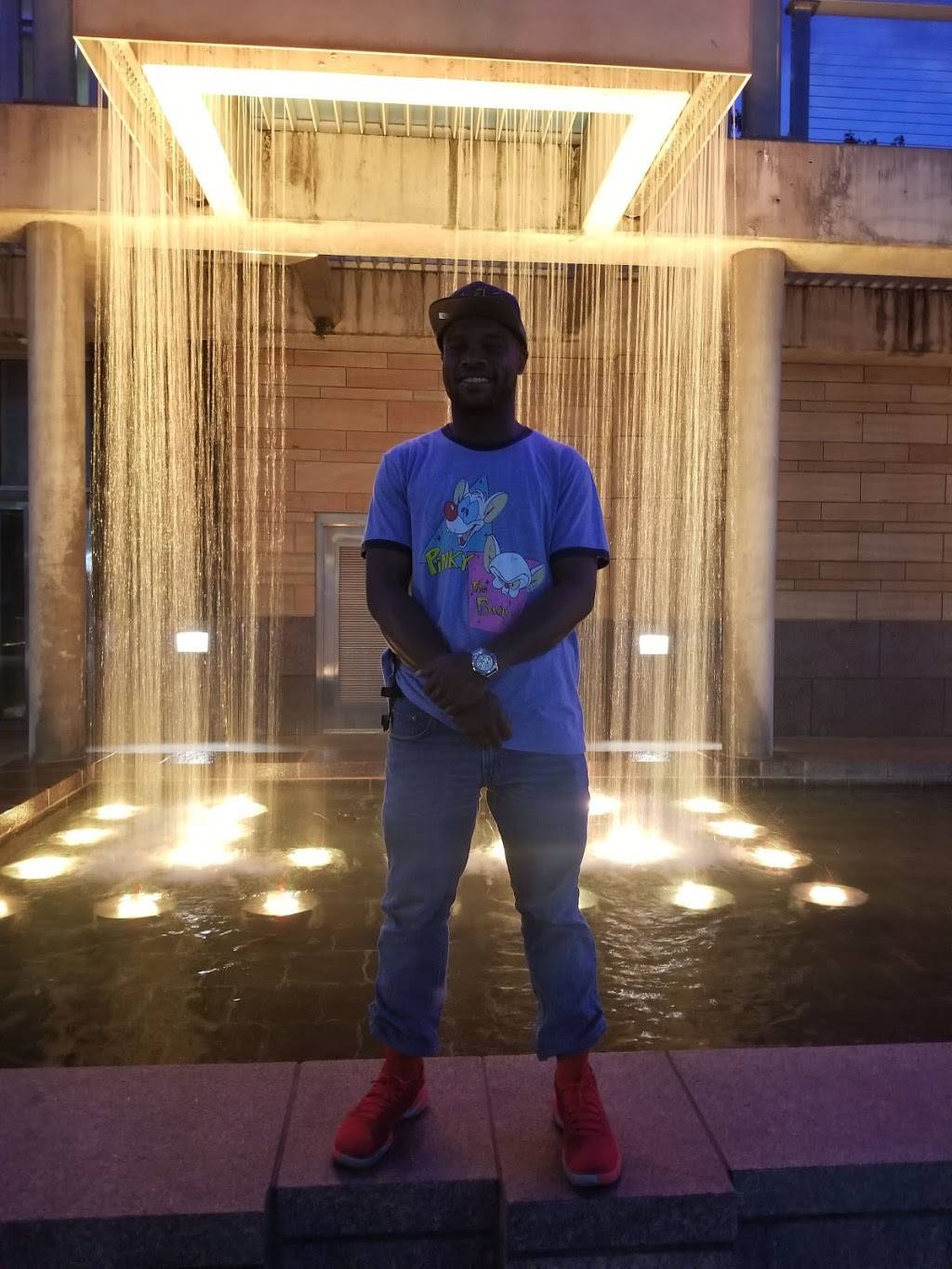 BurgerFi: Take Out Available | restaurant | 161 E Freedom Way #180, Cincinnati, OH 45202, USA | 5138322817 OR +1 513-832-2817