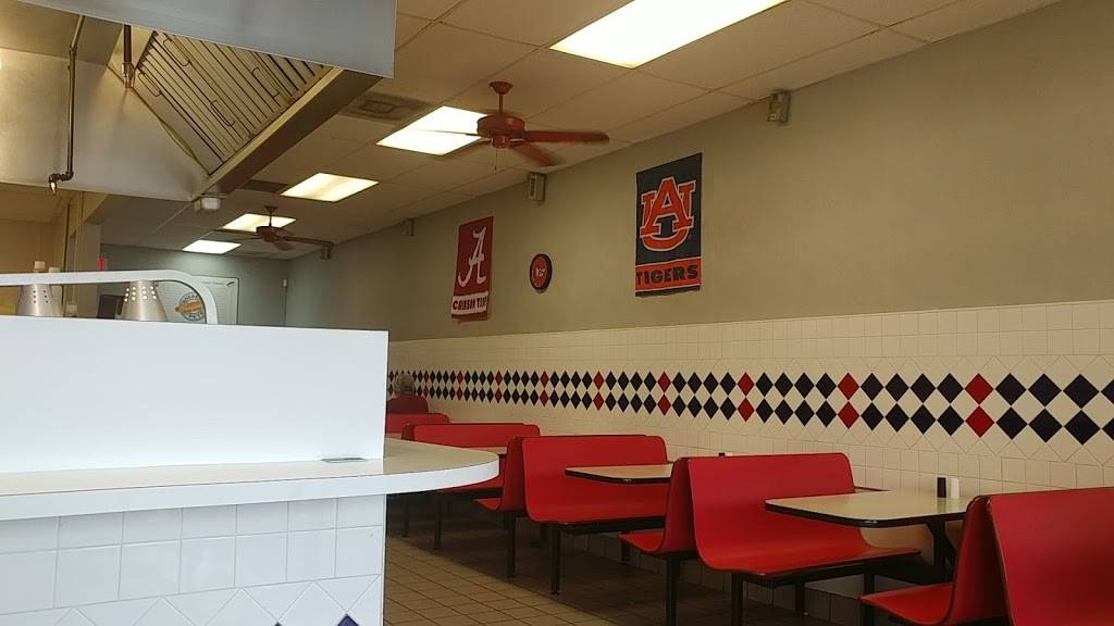 Sneaky Petes Hotdogs | restaurant | 439 Fieldstown Rd, Gardendale, AL 35071, USA | 2056312259 OR +1 205-631-2259