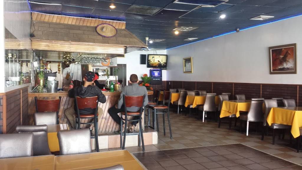 Villa Mar Bar & Restaurant | restaurant | 481 Hempstead Turnpike, Elmont, NY 11003, USA | 5163267643 OR +1 516-326-7643