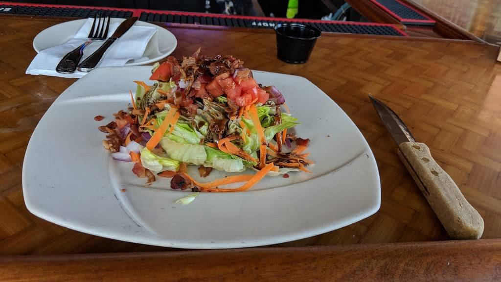 McGillicuddys Lakeside Taphouse | restaurant | 601 Main St, Loch Arbour, NJ 07711, USA | 7325315555 OR +1 732-531-5555