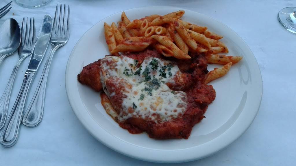Viva La Pasta!: Kitchen of Italy | restaurant | 525 Country Club Dr, Simi Valley, CA 93065, USA | 8055224249 OR +1 805-522-4249