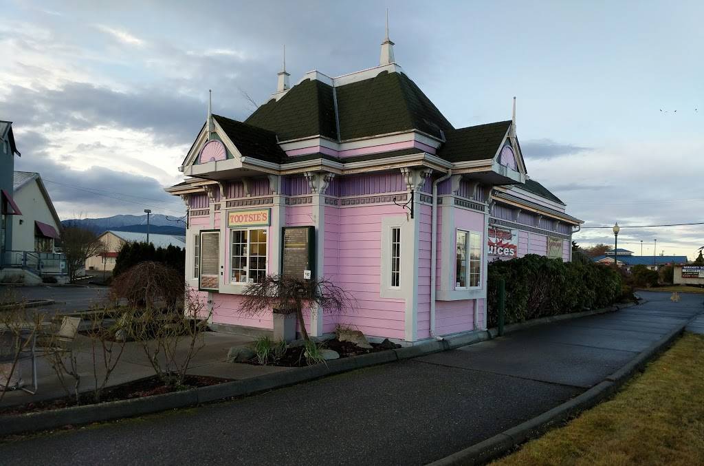 Tootsies | restaurant | 537 W Washington St, Sequim, WA 98382, USA | 3606839524 OR +1 360-683-9524