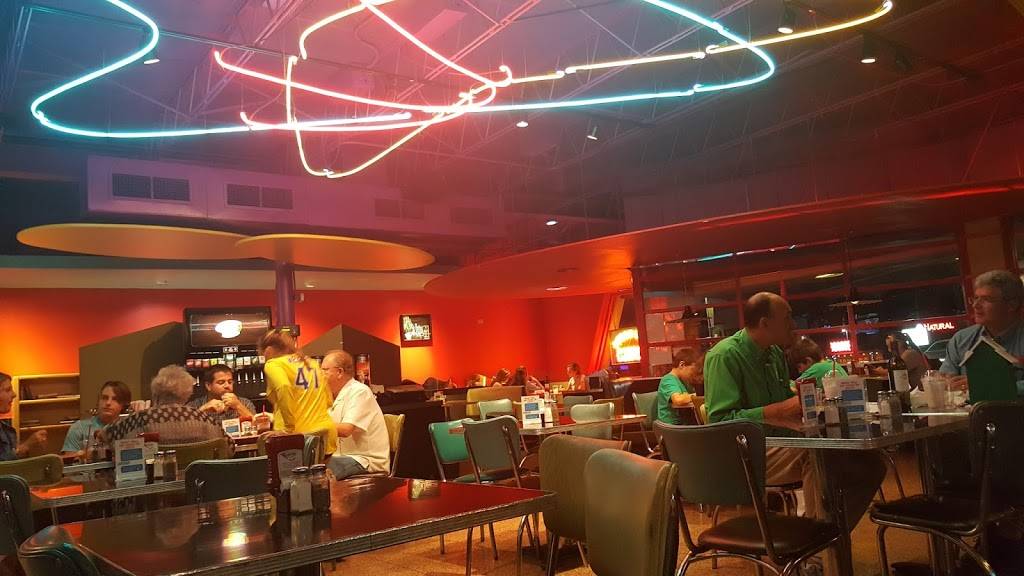 EZs Brick Oven and Grill | restaurant | 6498 N New Braunfels Ave, San Antonio, TX 78209, USA | 2108281111 OR +1 210-828-1111