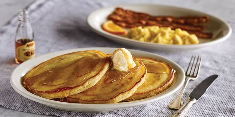 Cracker Barrel Old Country Store | restaurant | 650 N 12th St, Murray, KY 42071, USA | 2707620081 OR +1 270-762-0081