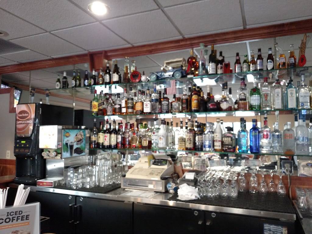 Bennys Cafe | cafe | 5354 S 27th St, Milwaukee, WI 53221, USA | 4144310004 OR +1 414-431-0004