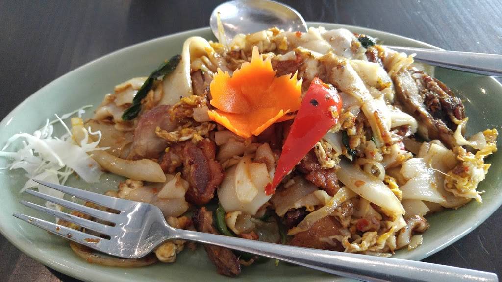 Bangkok Square @North Gainesville | restaurant | 8181 NW 38th Ln #100, Gainesville, FL 32606, USA | 3526726969 OR +1 352-672-6969