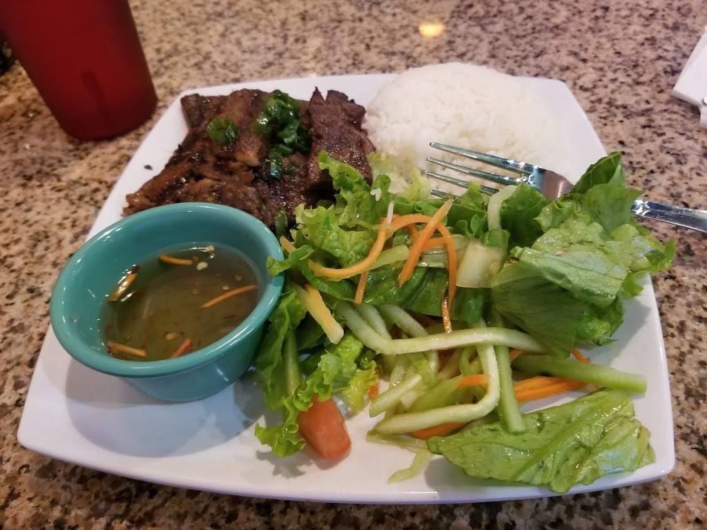 Pho Binh | restaurant | 5901 Westheimer Rd U, Houston, TX 77057, USA | 7137818881 OR +1 713-781-8881