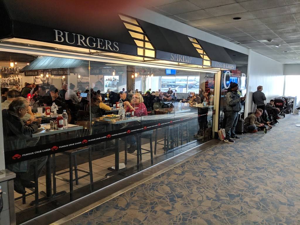 Phillips Seafood | restaurant | 5501 Josh Birmingham Pkwy, Charlotte, NC 28208, USA | 7043594663 OR +1 704-359-4663