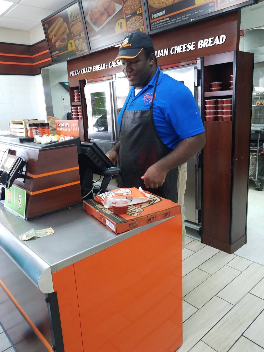 Little Caesars Pizza | meal takeaway | 7076 E Golf Links Rd, Tucson, AZ 85730, USA | 5207474956 OR +1 520-747-4956