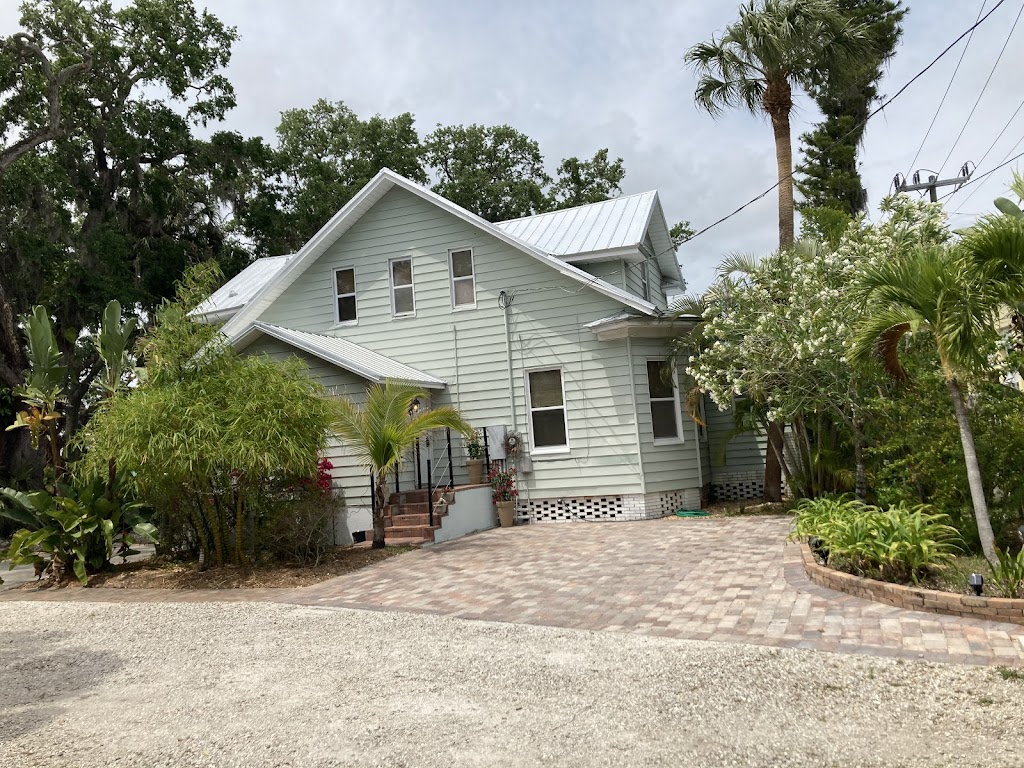 Manatee Palms | restaurant | 1128 Manatee Ave E, Bradenton, FL 34208, USA | 9412246923 OR +1 941-224-6923