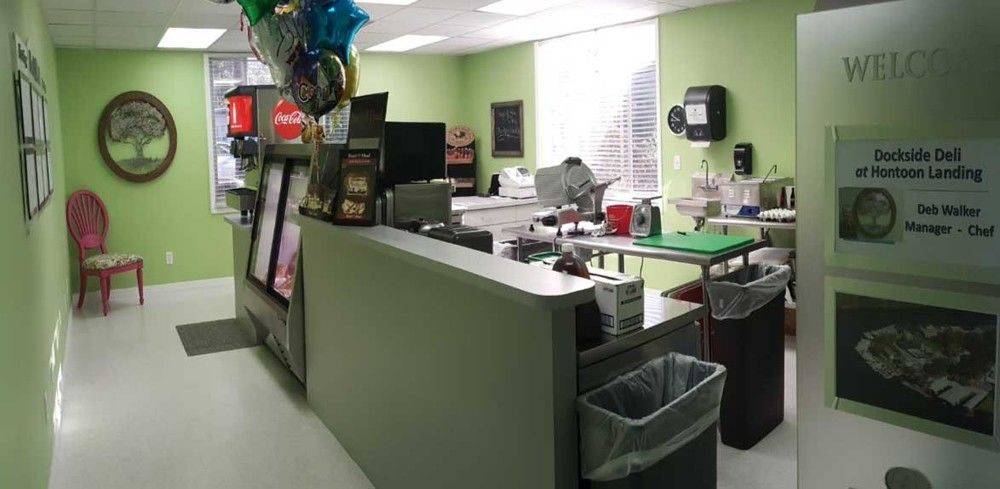 Dockside Deli at Hontoon Landing | restaurant | 2317 River Ridge Rd, DeLand, FL 32720, USA | 3868732076 OR +1 386-873-2076