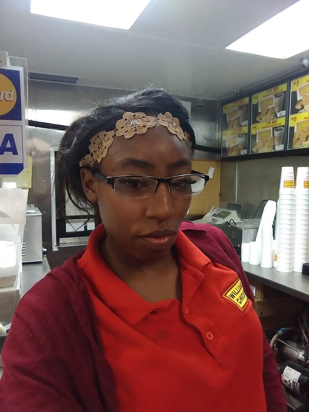 Williams Fried Chicken | restaurant | 820 Brentwood Stair Rd, Fort Worth, TX 76112, USA | 8174298009 OR +1 817-429-8009