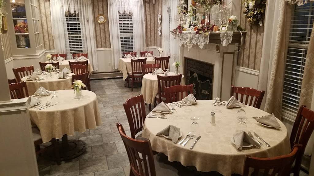 Garden Grill | restaurant | 64 N Country Rd, Smithtown, NY 11787, USA | 6312658771 OR +1 631-265-8771