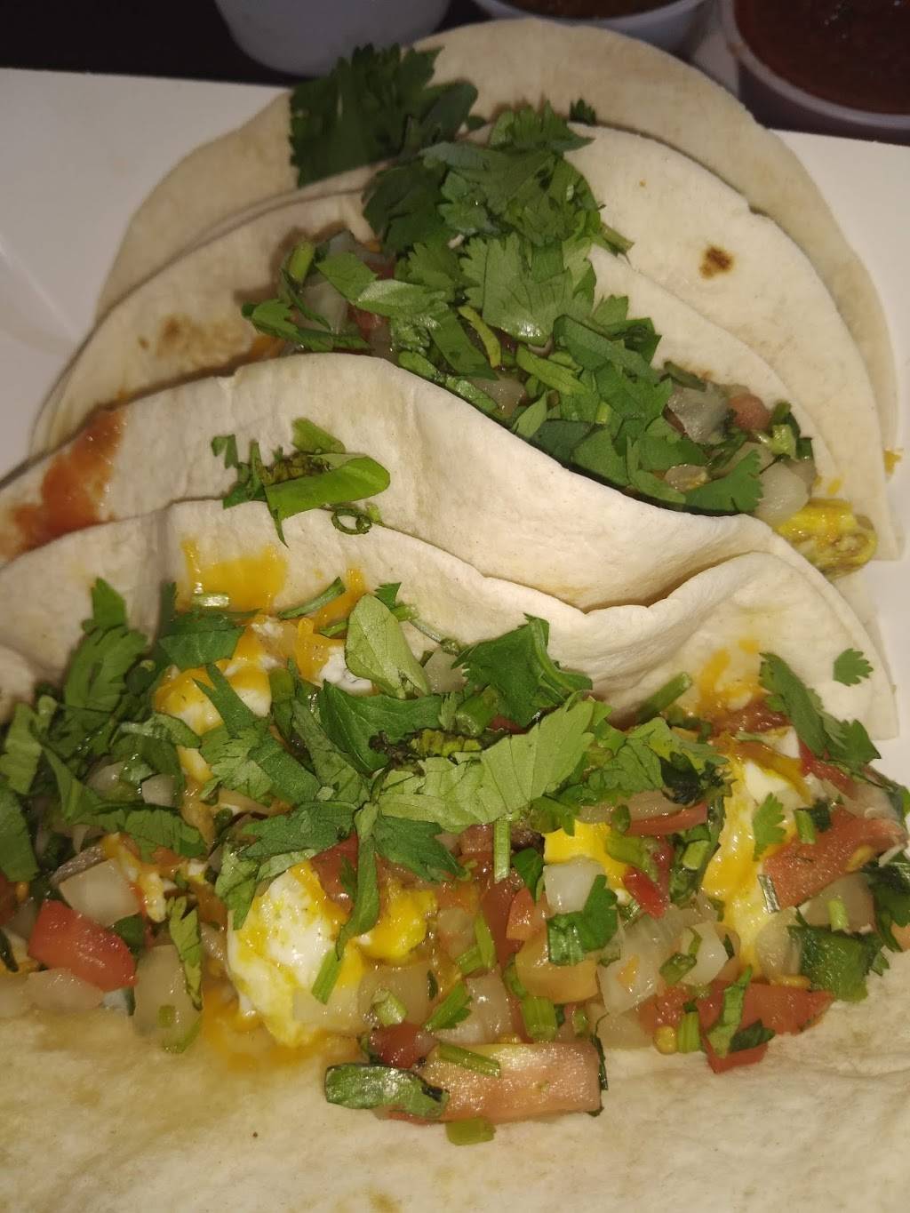 Tacos Y Mas Forest Lane | restaurant | 7752 Forest Ln, Dallas, TX 75230, USA | 2143612742 OR +1 214-361-2742