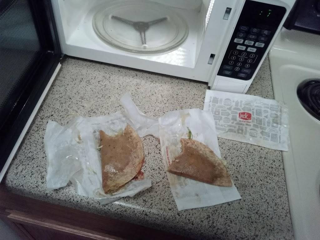 Jack in the Box | restaurant | 12298 St Charles Rock Rd, Bridgeton, MO 63044, USA | 3147392373 OR +1 314-739-2373