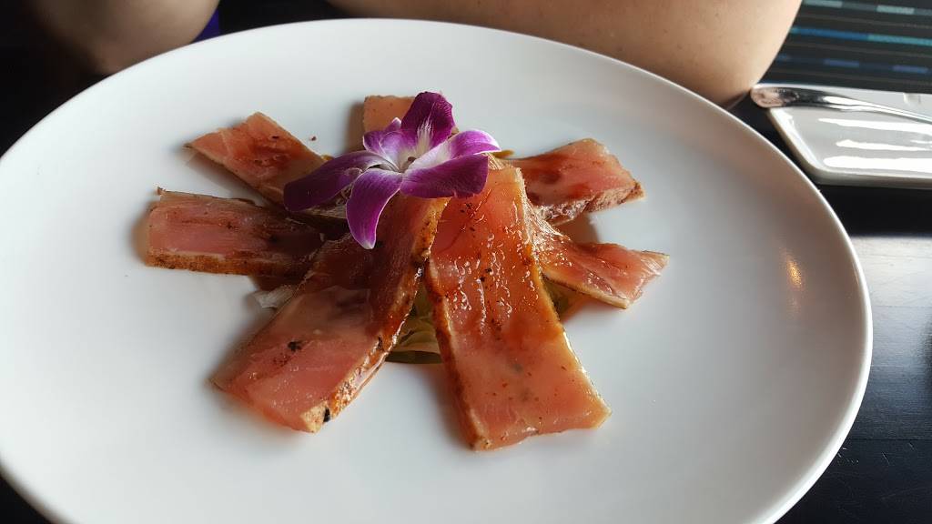 Akashi Fusion Sushi Asian Cuisine | restaurant | 12230 W Lake Houston Pkwy #200, Houston, TX 77044, USA | 8327368828 OR +1 832-736-8828