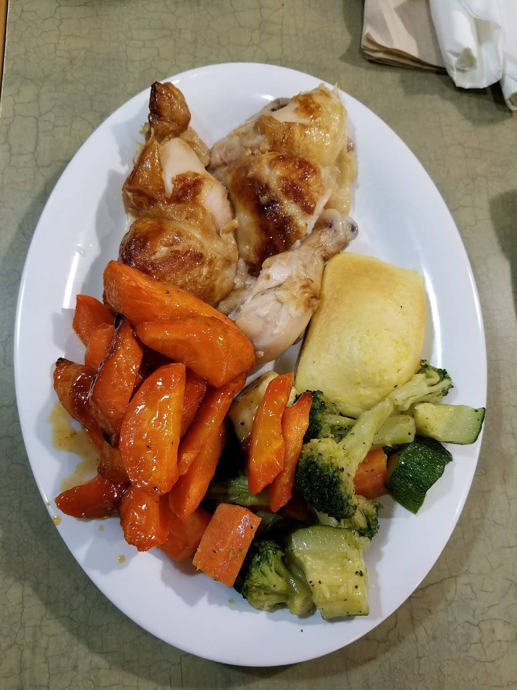 Boston Market | restaurant | 14 March Ave, Manchester, NH 03103, USA | 6036419464 OR +1 603-641-9464