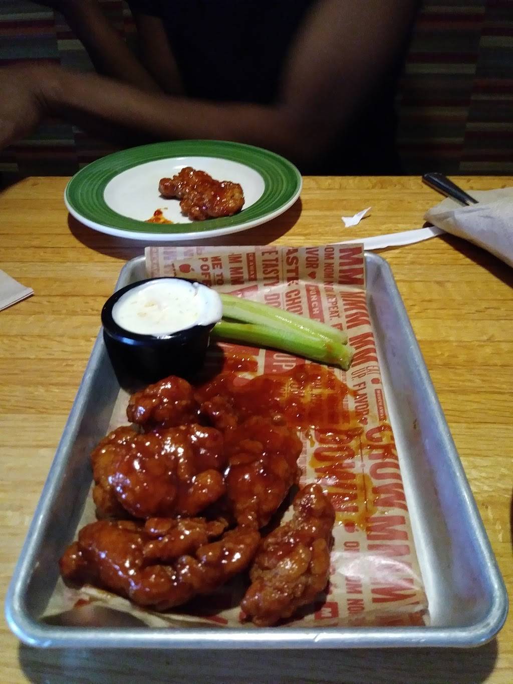 Applebees Grill + Bar | restaurant | 2219 Battlefield Pkwy, Fort Oglethorpe, GA 30742, USA | 7068586654 OR +1 706-858-6654
