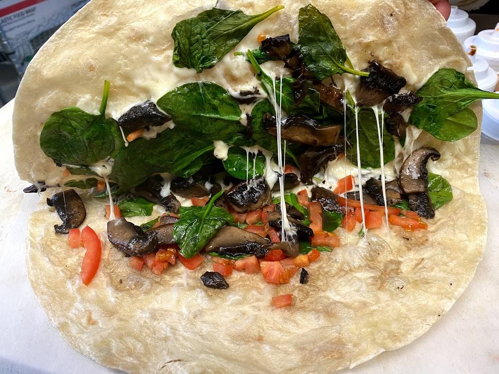 3 Mundos Sandwich Shop | restaurant | 2233 N Fremont St, Monterey, CA 93940, USA | 8313240369 OR +1 831-324-0369