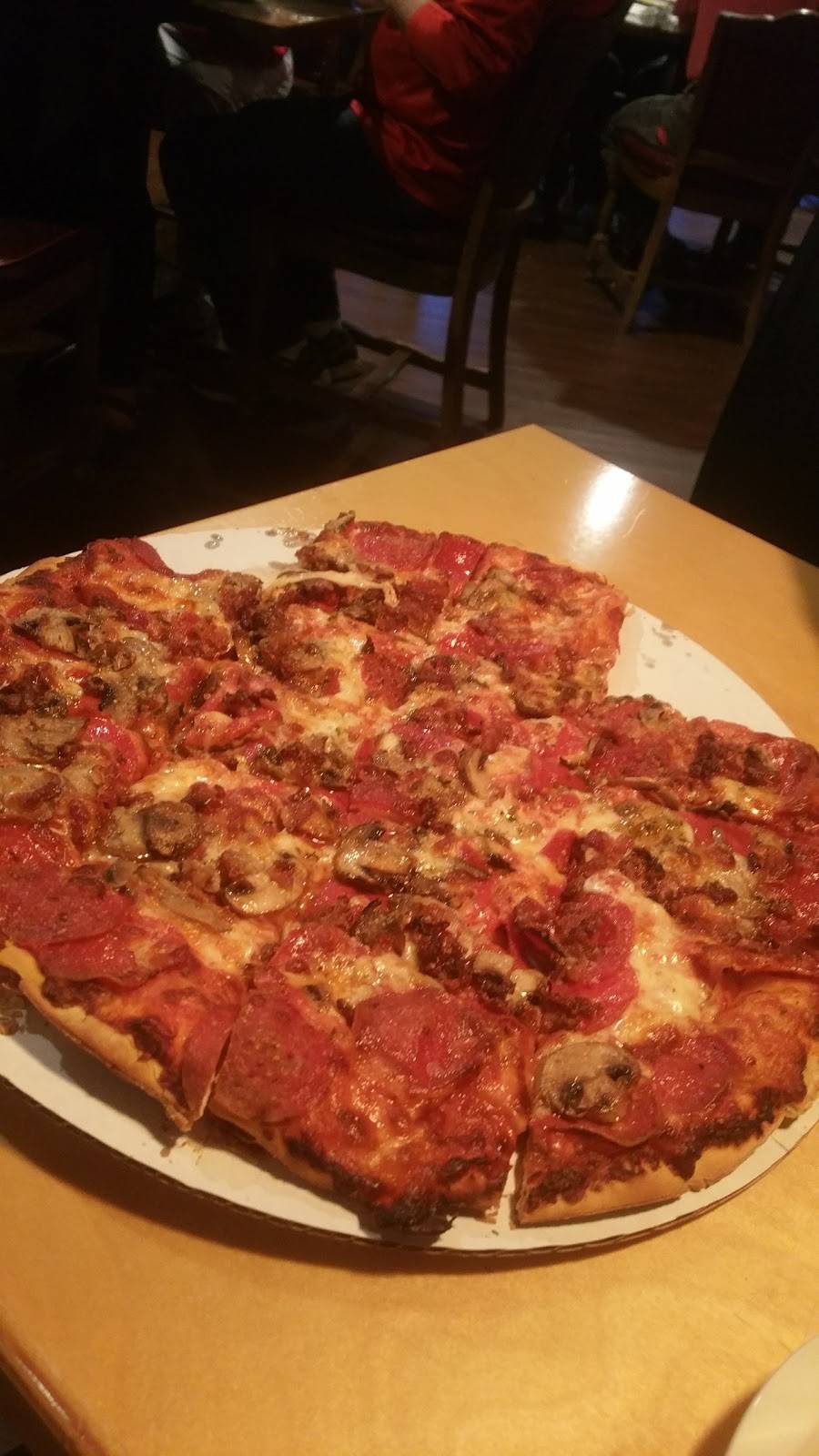 Iaconos Pizza & Restaurant | restaurant | 5068 Cemetery Rd, Hilliard, OH 43026, USA | 6148762022 OR +1 614-876-2022