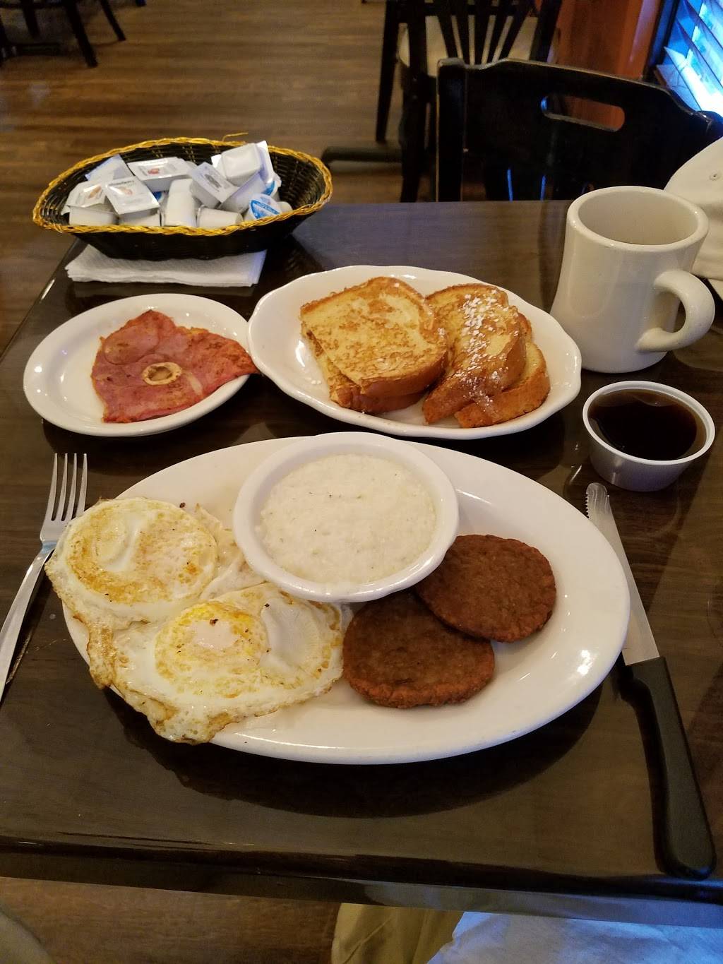 The Seahorse | restaurant | 2301 Stantonsburg Rd, Greenville, NC 27834, USA | 2527586958 OR +1 252-758-6958