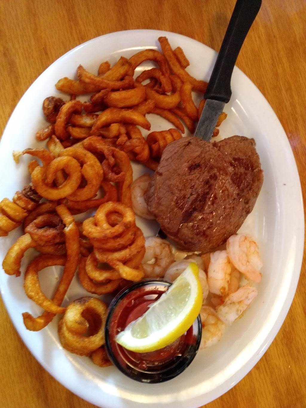 Beef O Bradys | restaurant | 2586 W C 48, Bushnell, FL 33513, USA | 3525687000 OR +1 352-568-7000